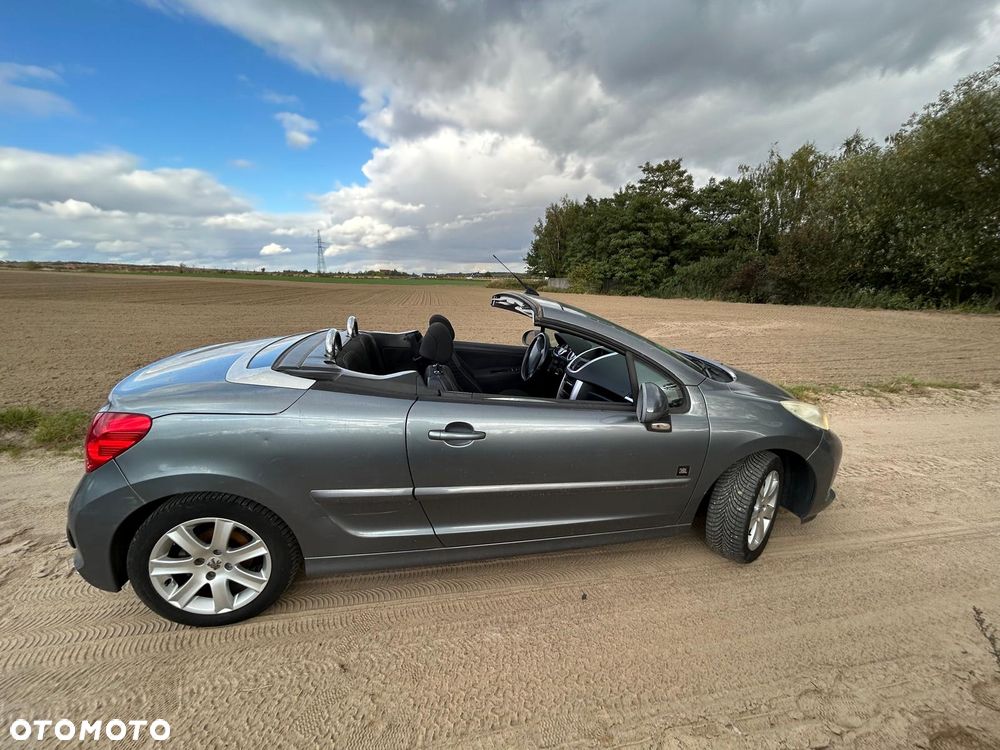 Peugeot 207 CC - 4
