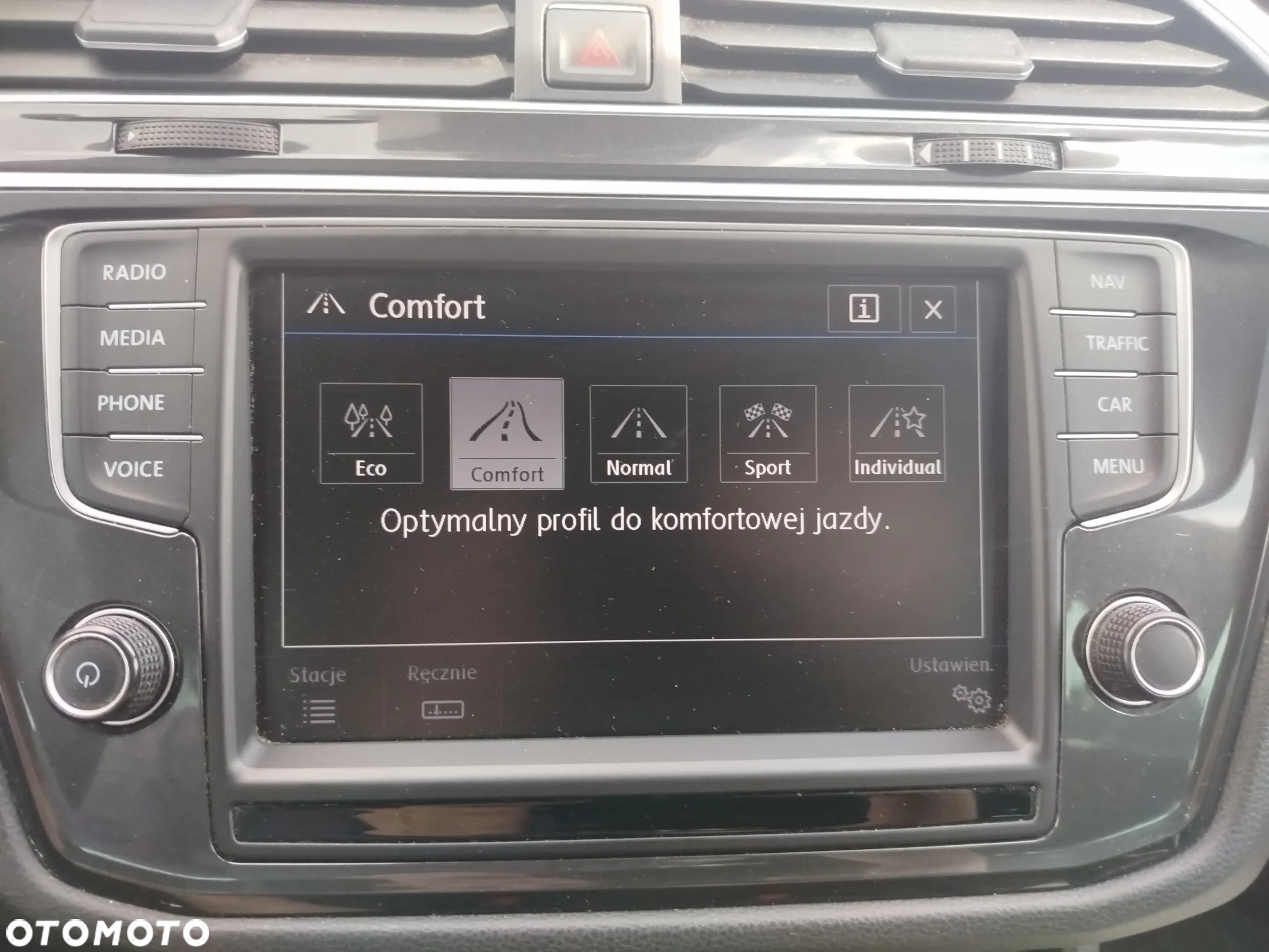 Volkswagen Tiguan - 10
