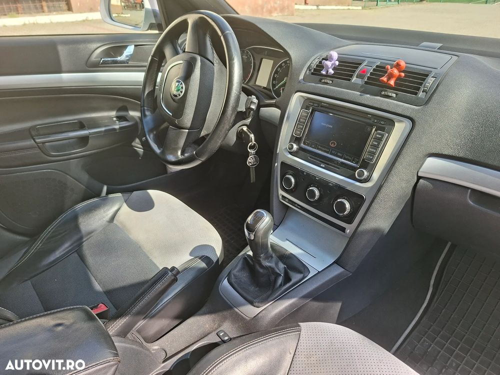 Skoda Octavia 1.6 TDI DPF Elegance Green tec - 6