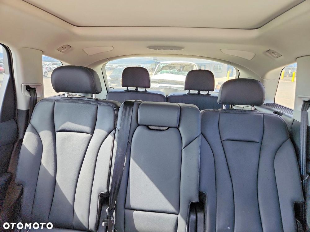 Audi Q7 55 TFSI quattro tiptronic - 11