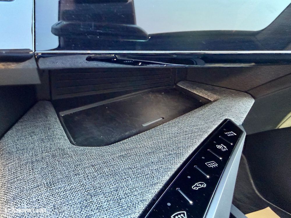 Peugeot E-5008 73 kWh GT - 33