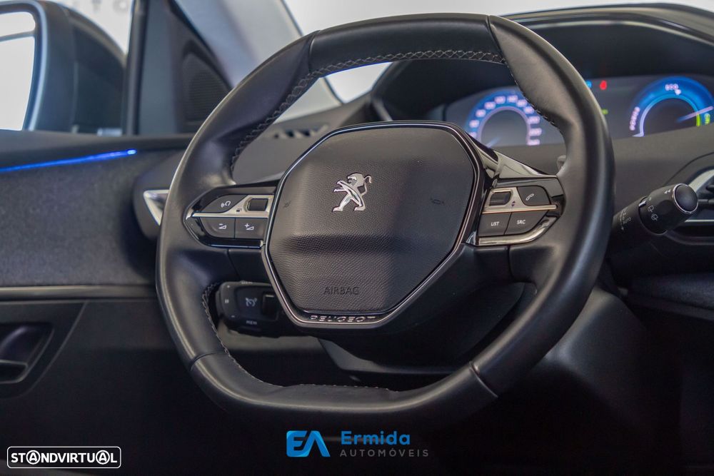 Peugeot 3008 1.6 Hybrid Allure Pack e-EAT8 - 26