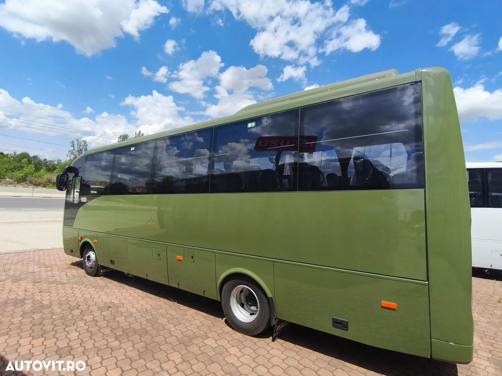 Isuzu Grand Toro - 5