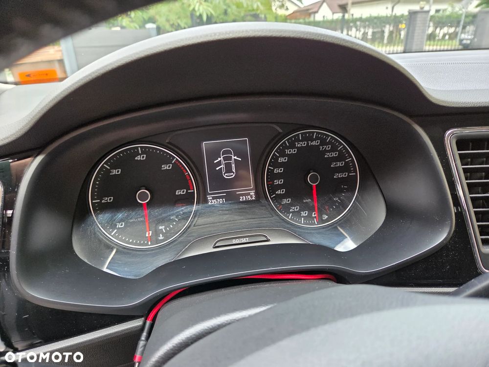 Seat Leon 1.6 TDI Style - 6