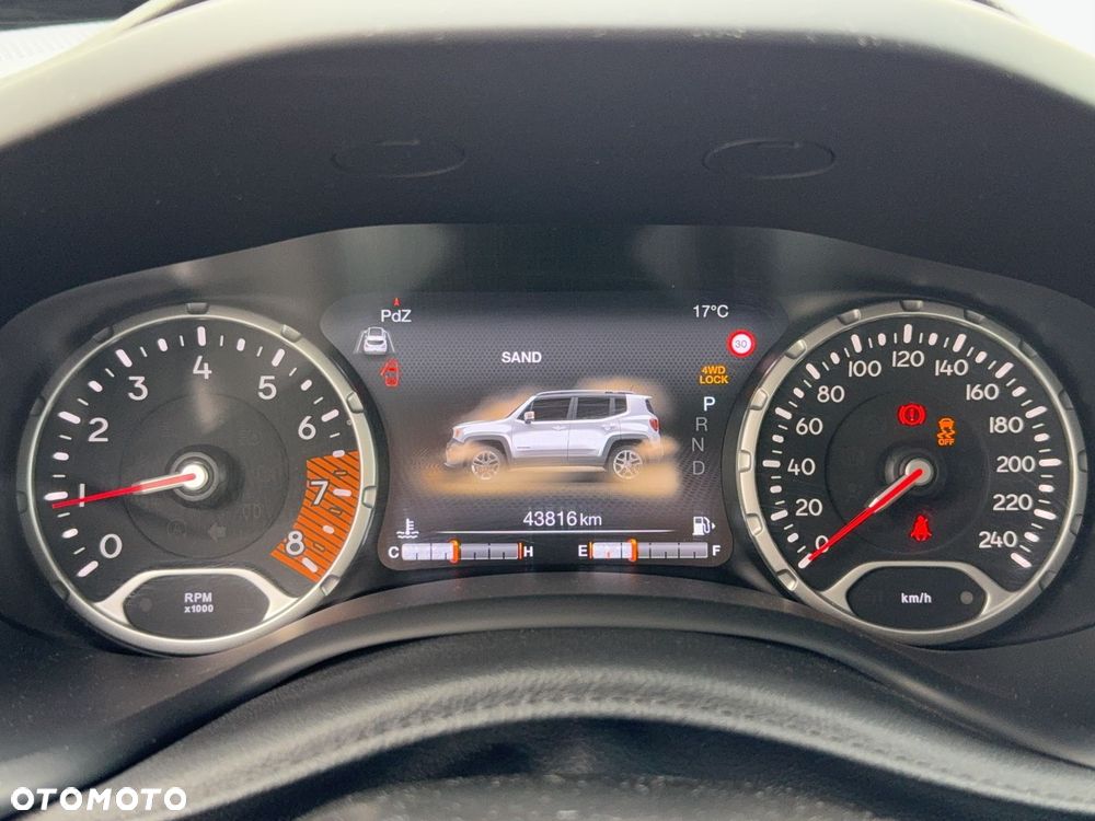 Jeep Renegade 1.3 GSE T4 Turbo Limited 4x4 S&S - 28