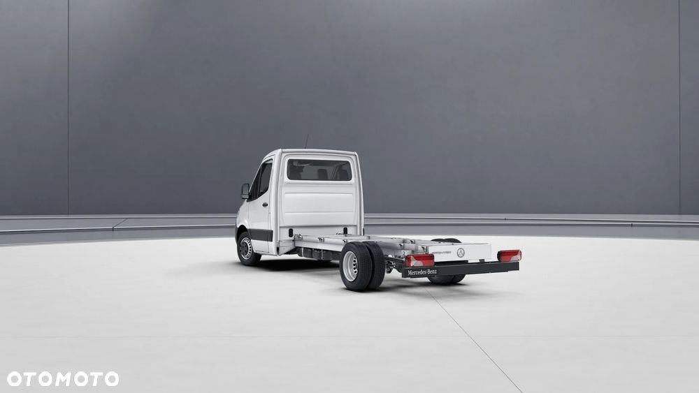 Mercedes-Benz Sprinter - 19