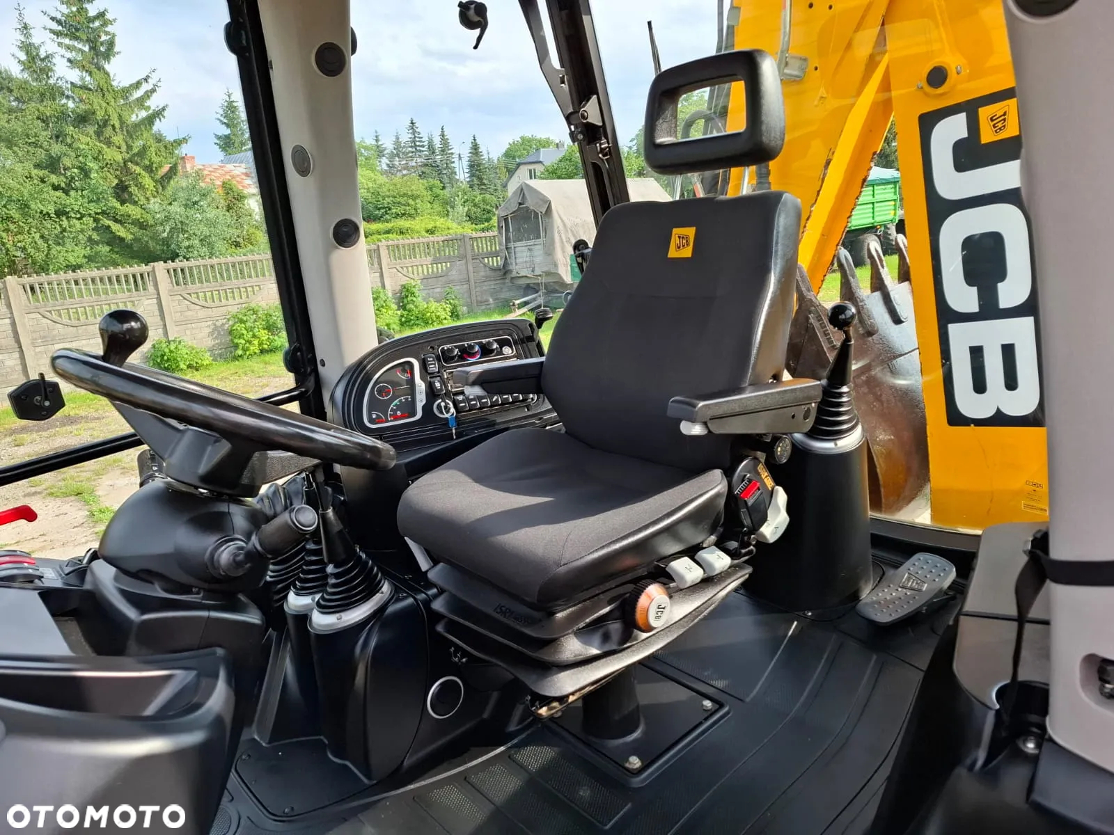 JCB 4CX - 40