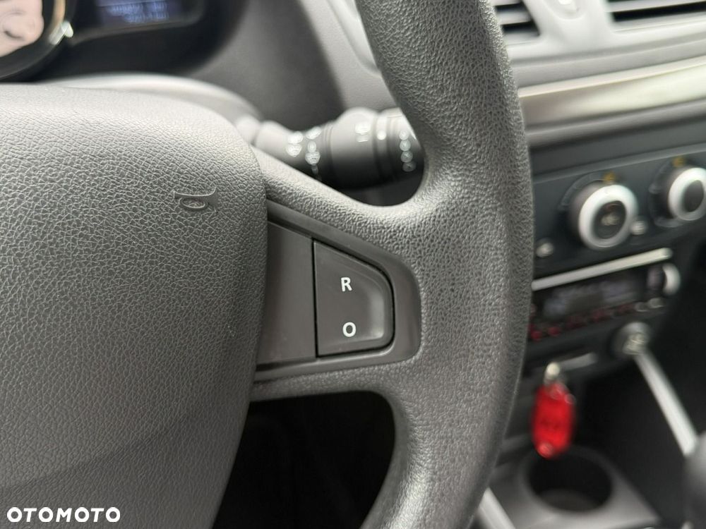 Renault Megane - 30