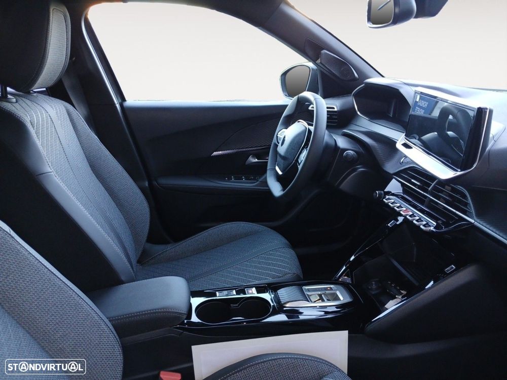 Peugeot 2008 - 15