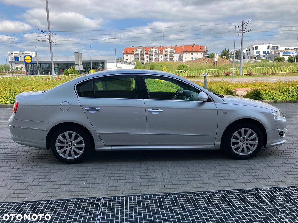 Volkswagen Passat 1.4 TSI Comfortline R-Style - 12