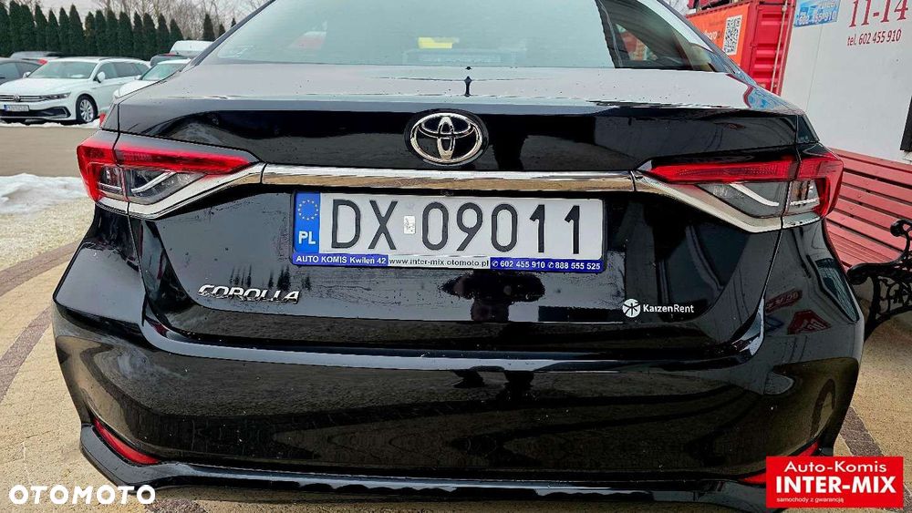 Toyota Corolla - 12