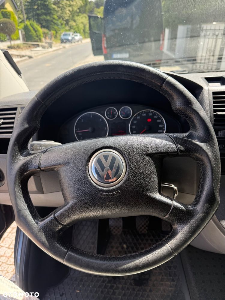 Volkswagen Transporter L1H2 - 13