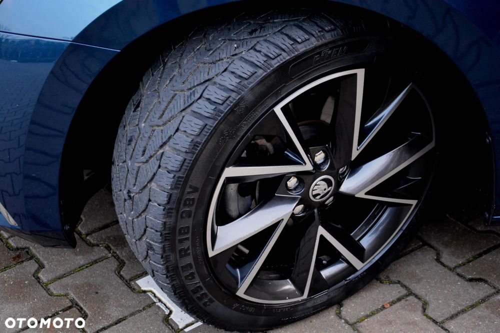 Skoda Superb 2.0 TDI DSG L&K - 8