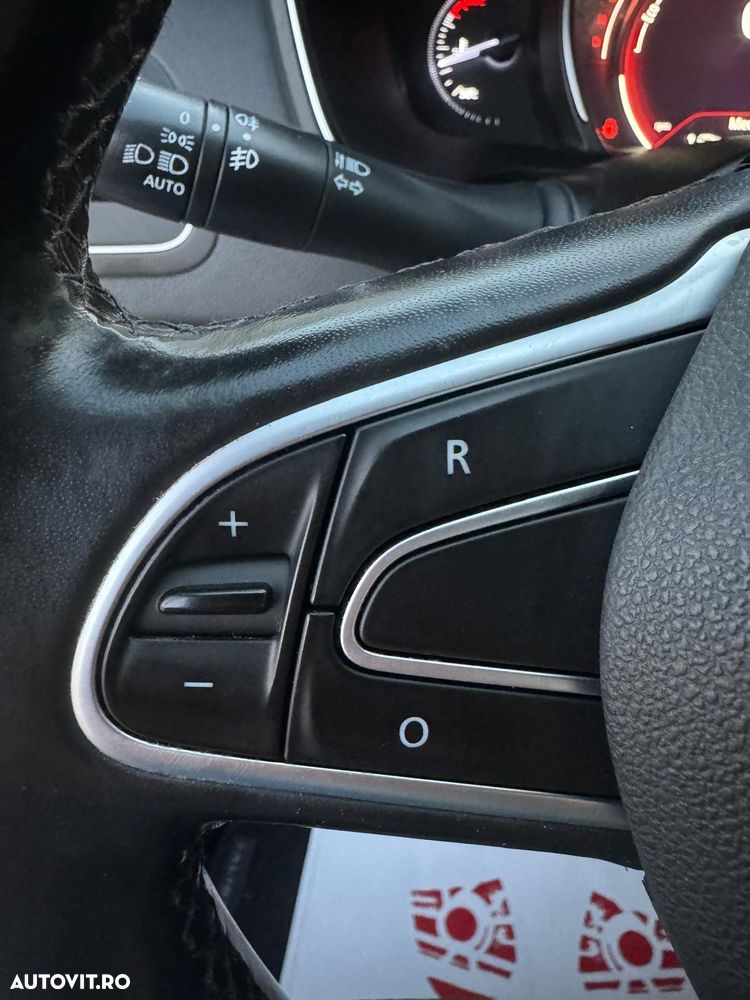 Renault Talisman ENERGY dCi 130 EDC INTENS - 23