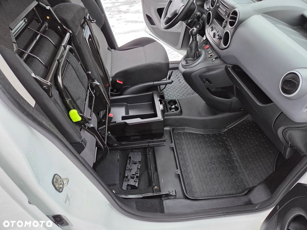 Peugeot Partner - 30