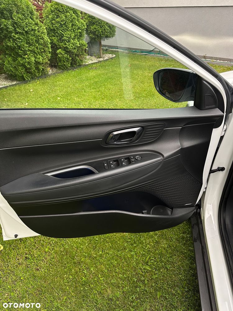 Hyundai Bayon 1.0 T-GDI Smart DCT - 15