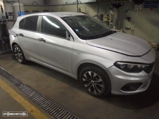 Carro MOT: 55283775 FIAT TIPO 2019 1.3D 95CV 5P CINZA DIESEL - 2