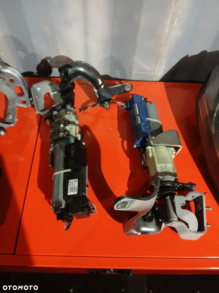 Audi q7 4L0 Silnik klapy P L Rygiel - 1