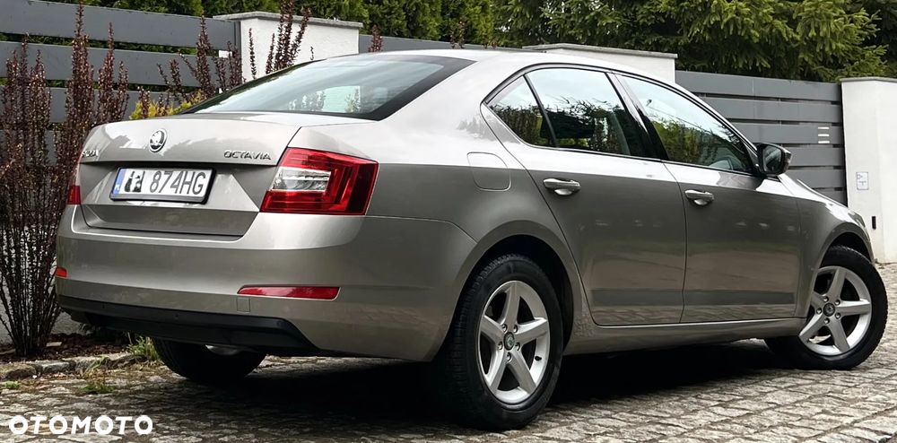 Skoda Octavia 1.2 TSI Ambition - 32