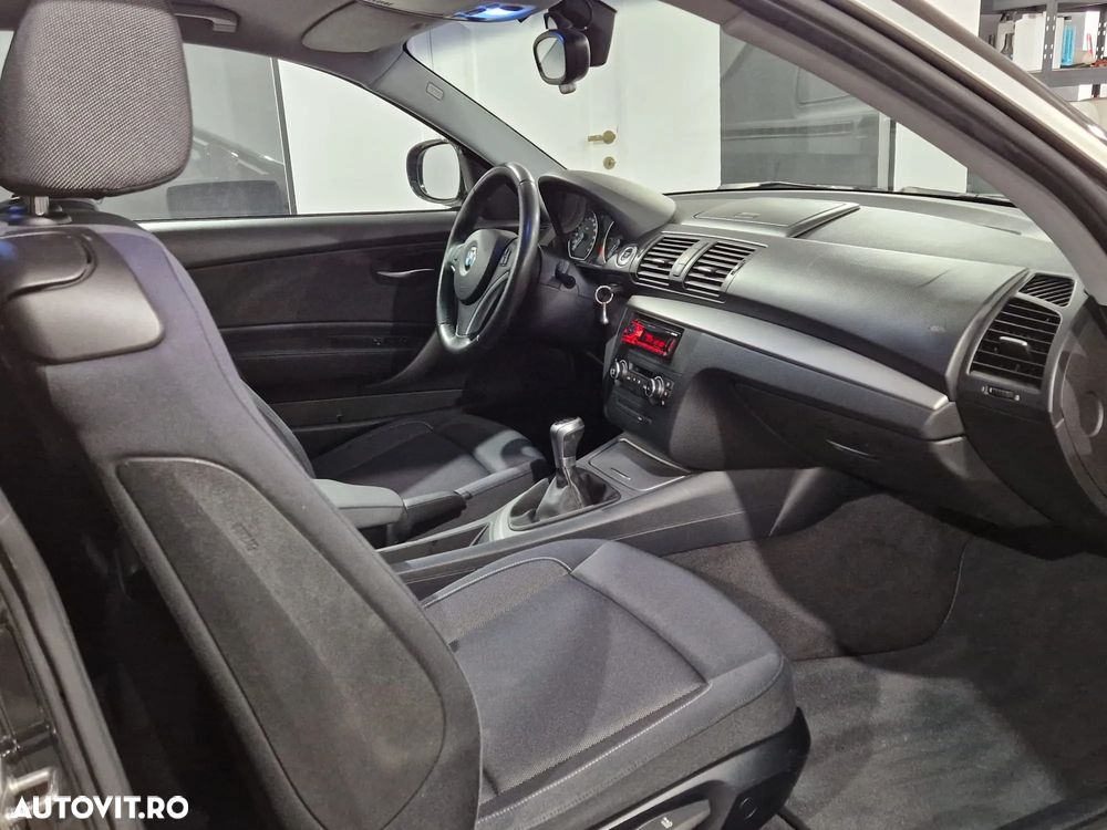 BMW Seria 1 118d - 8