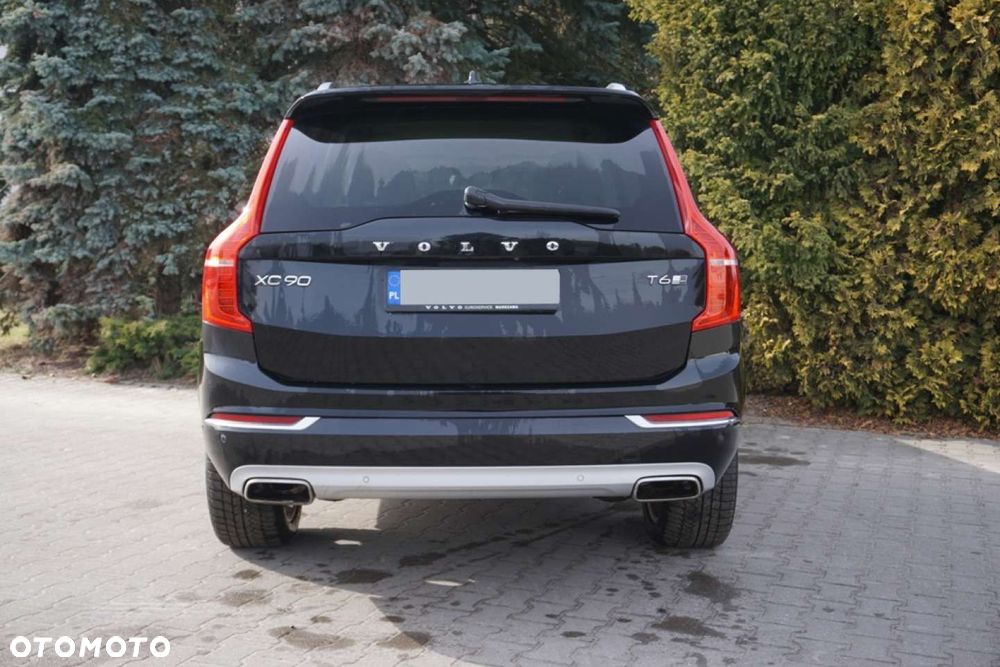 Volvo XC 90 - 6