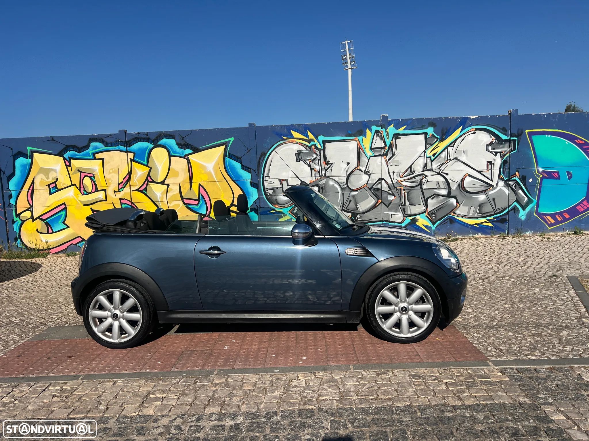 MINI Cabrio Cooper Auto. - 1