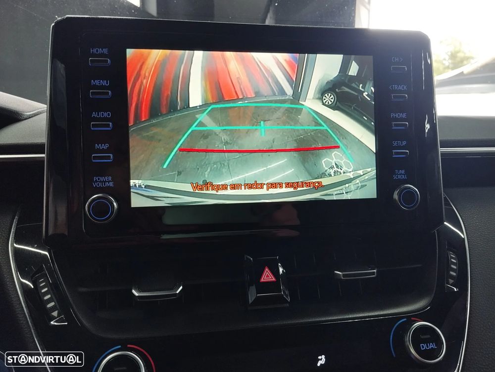 Toyota Corolla Touring Sports 1.8 Hybrid Comfort - 23