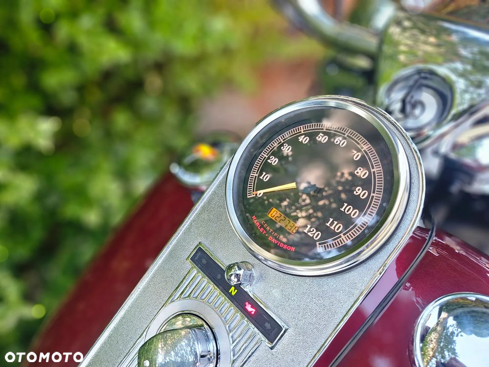 Harley-Davidson Touring Road King - 10