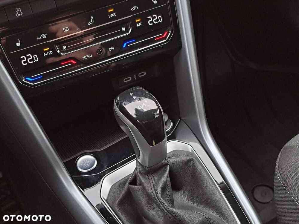 Volkswagen T-Roc 1.5 TSI Life DSG - 24