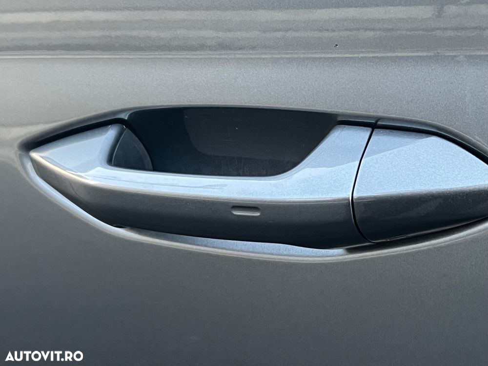 Skoda Octavia Combi 2.0 TDI DSG Clever - 28