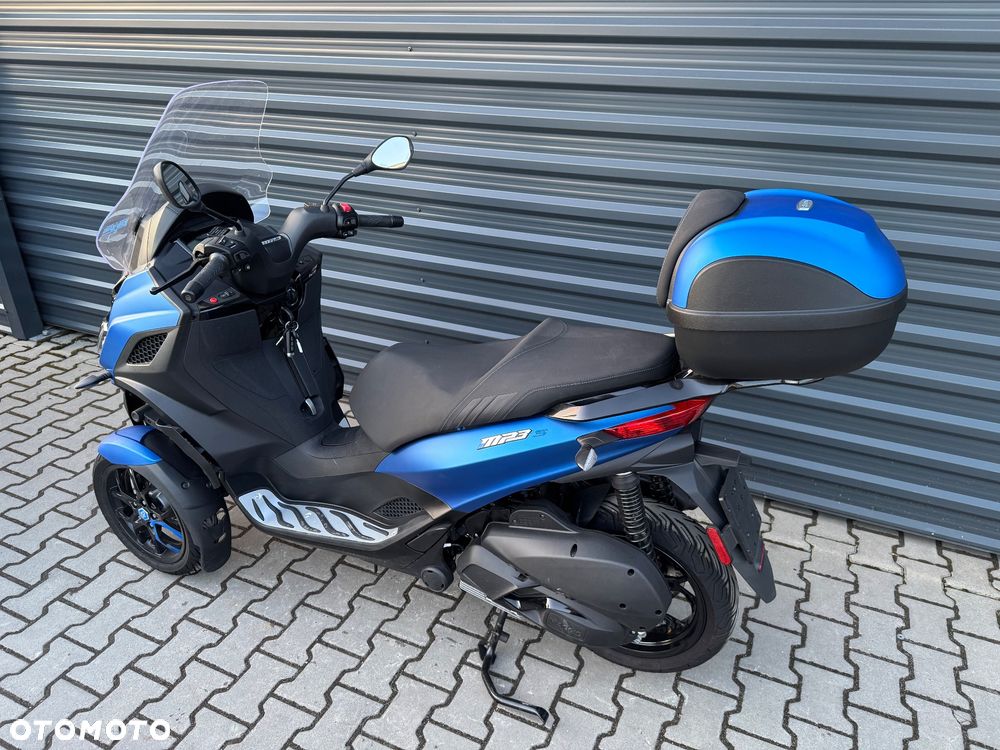 Piaggio MP-3 - 6