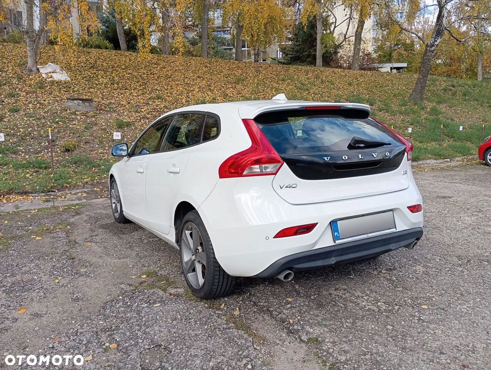 Volvo V40 D3 Base - 5