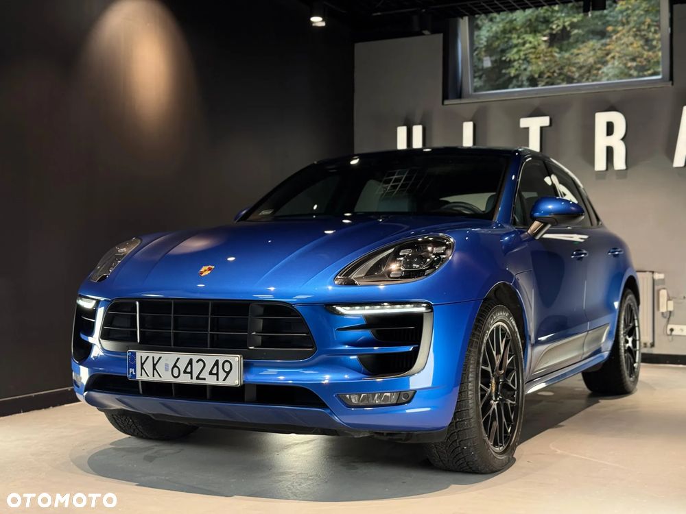 Porsche Macan - 1