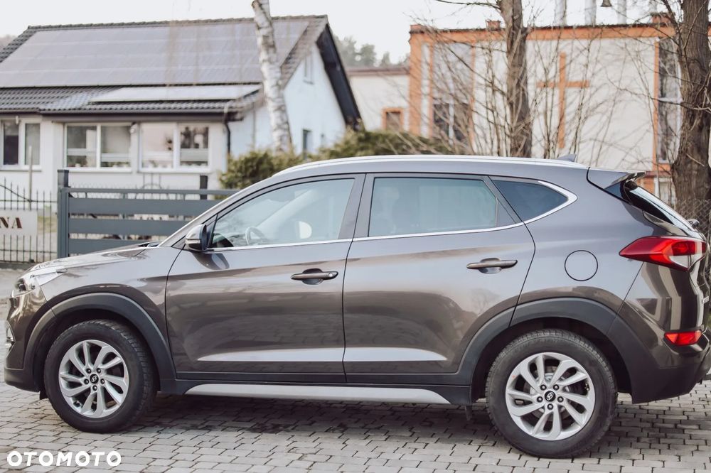 Hyundai Tucson blue 1.7 CRDi 2WD Advantage - 8