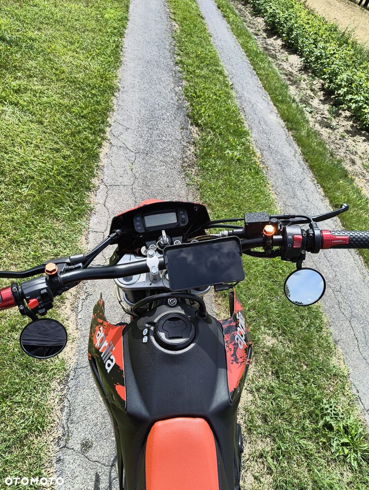 Aprilia SX - 9