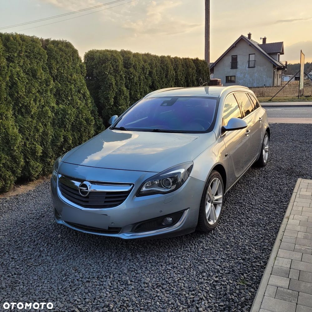 Opel Insignia - 1