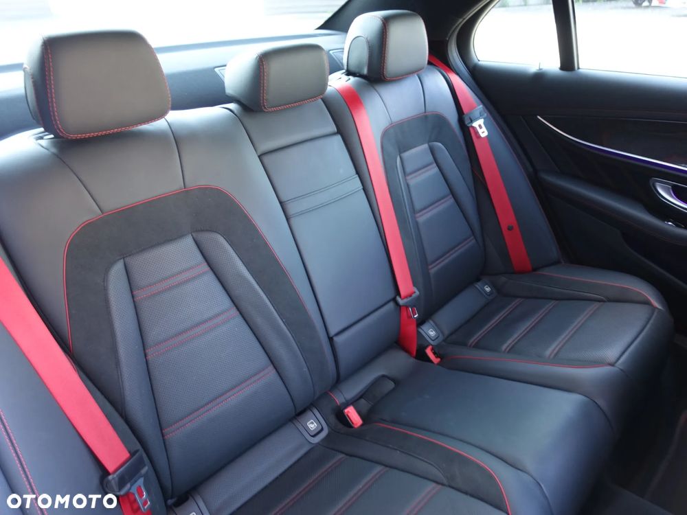 Mercedes-Benz Klasa E AMG 53 4Matic AMG Speedshift 9G-TCT - 18