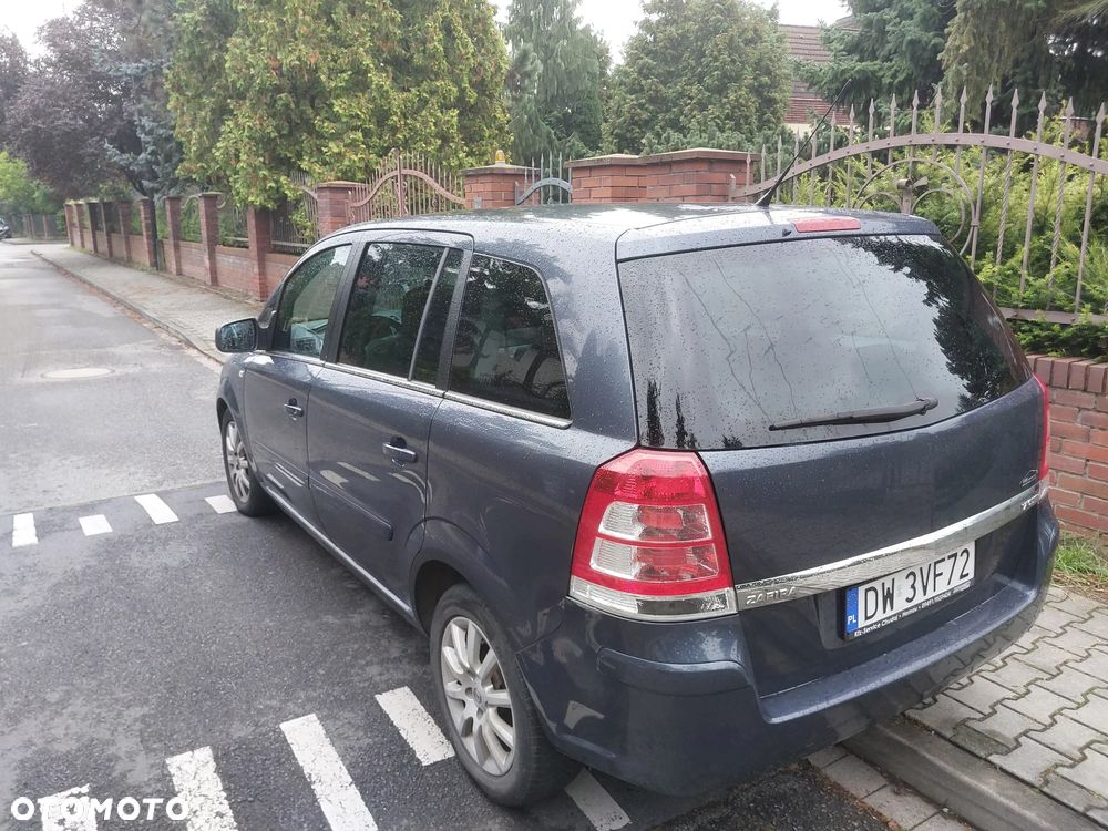 Opel Zafira - 7