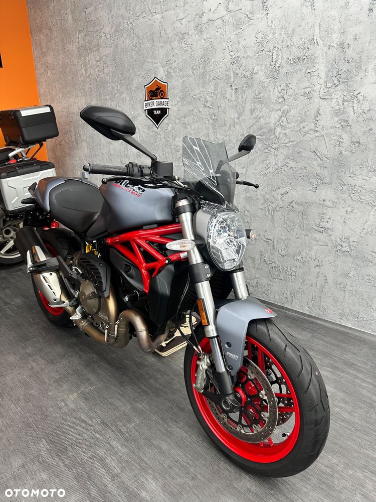 Ducati Monster - 4