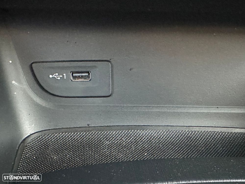 Audi A3 Sportback 1.6 TDI Design - 24