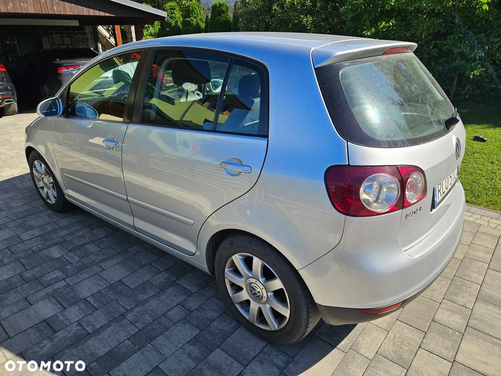 Volkswagen Golf Plus - 4