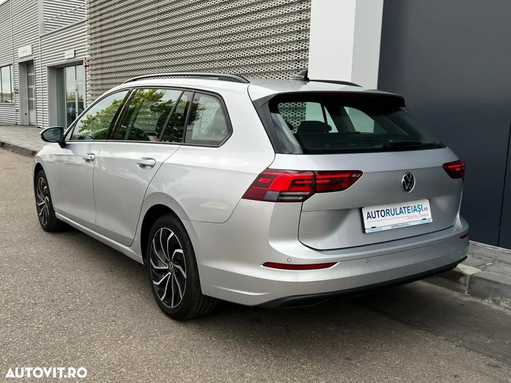 Volkswagen Golf Variant 2.0 TDI DSG Life - 6