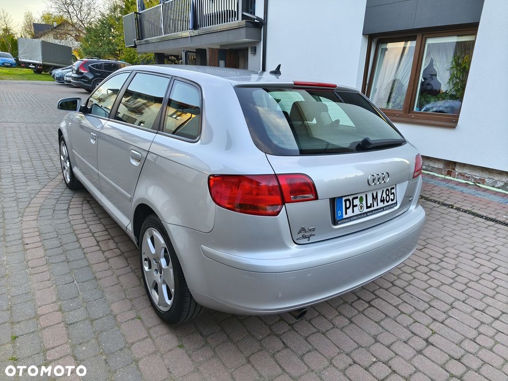Audi A3 Sportback 1.6 Ambition - 8