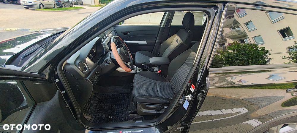 Suzuki Vitara 1.6 Comfort 4WD - 9