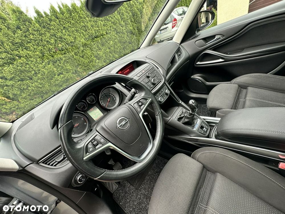 Opel Zafira 2.0 CDTI Cosmo - 18