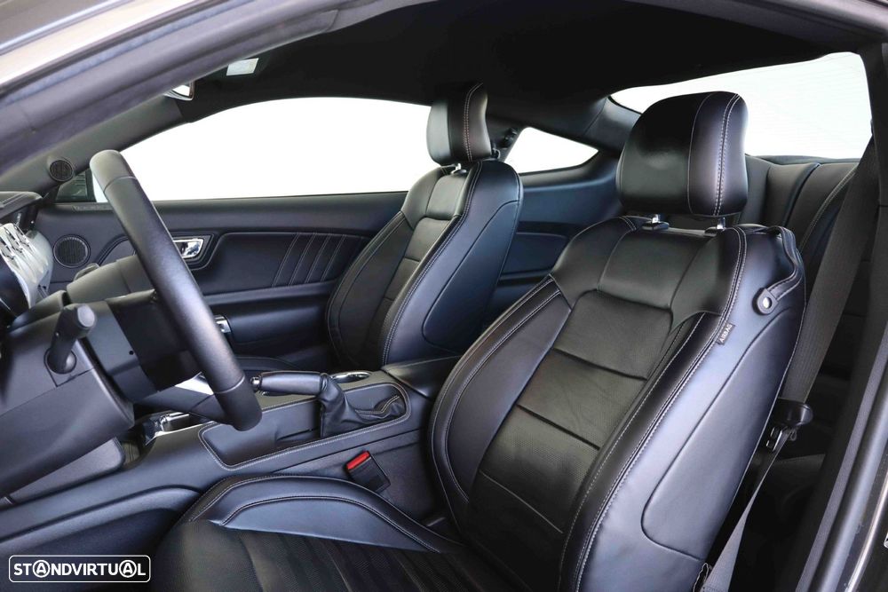 Ford Mustang 2.3i EcoBoost - 14