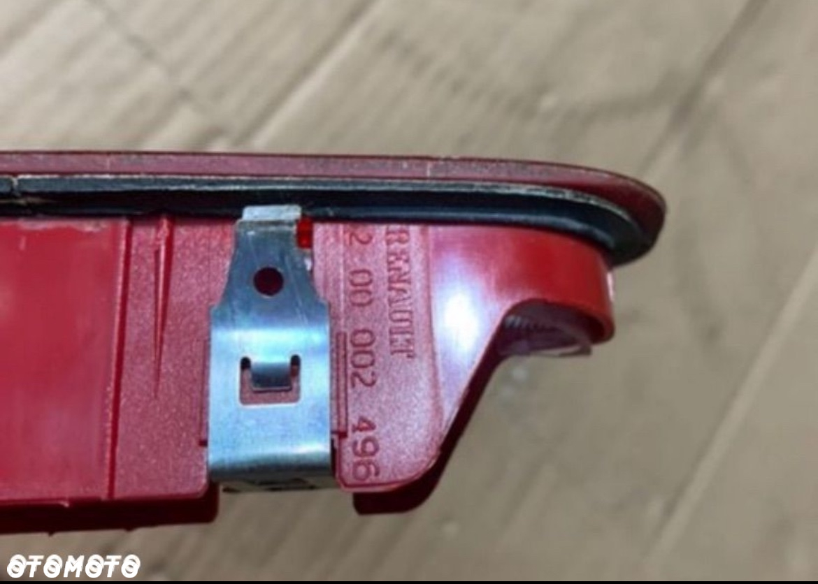 8200002496 Trzecie światło stop Renault laguna 2 II lift hb - 3