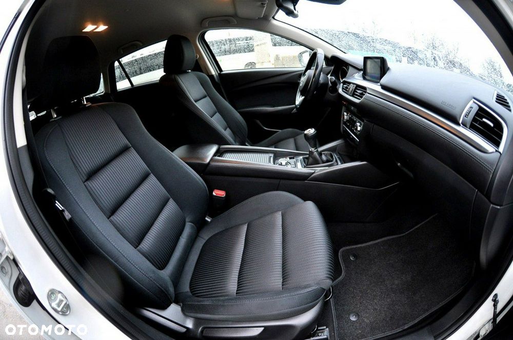 Mazda 6 - 8