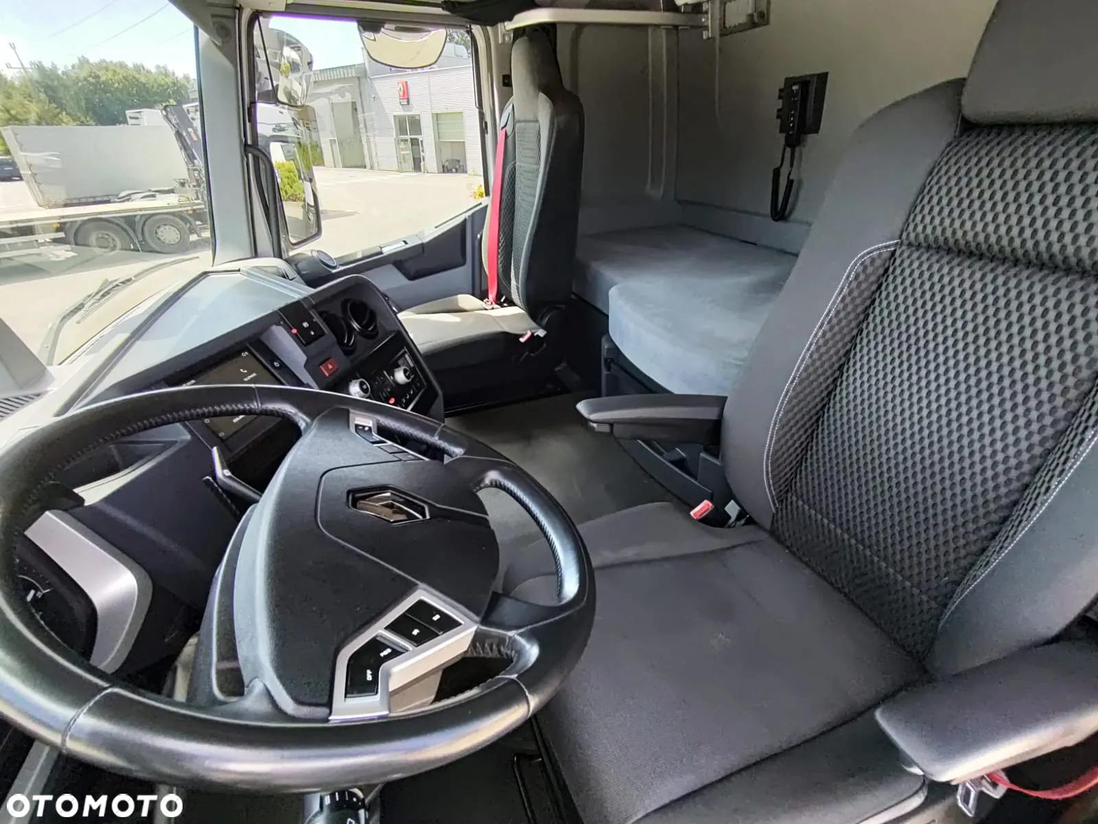 Renault T440 STANDARD ZADBANY ACC KLIMATYZACJA POSTOJOWA - 6