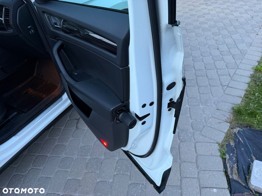Skoda Kodiaq 2.0 TDI 4x4 Business DSG 7os - 22